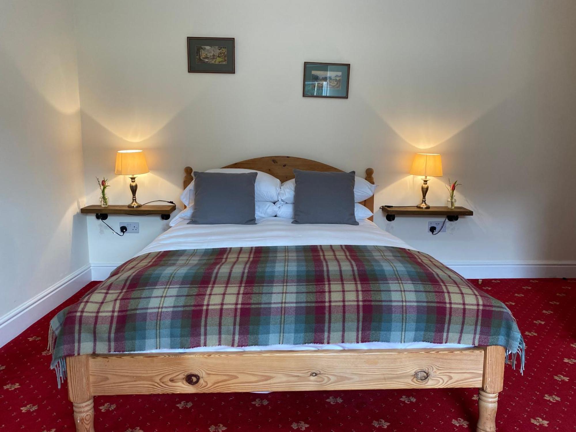 The Gordon Arms Restaurant With Rooms Yarrow Eksteriør bilde